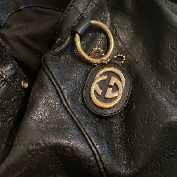 Gucci large purse - Picture 9 of 14